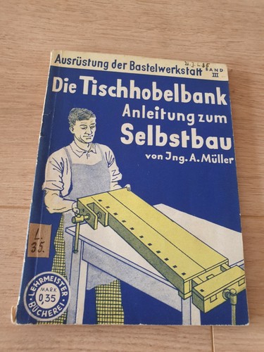 Altes heft ausrüstung - heft,